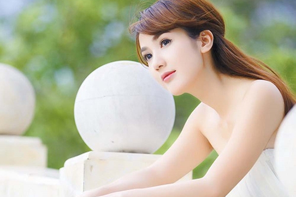 Top Kem Dưỡng Trắng Da Hàn Quốc Tốt Nhất Cho Bạn Gái