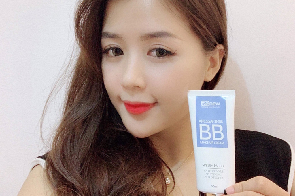 Khóa học trang điểm: Make up ngày nắng tháng 8 'rám trái bưởi'
