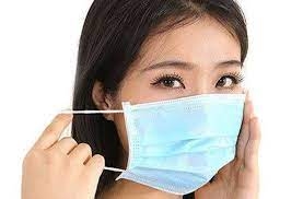 Cách chăm sóc da khi đeo khẩu trang quá nhiều.