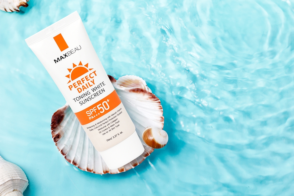 Review Kem chống nắng Dưỡng trắng da Nâng Tone MAXBEAU Toning White Sunscreen