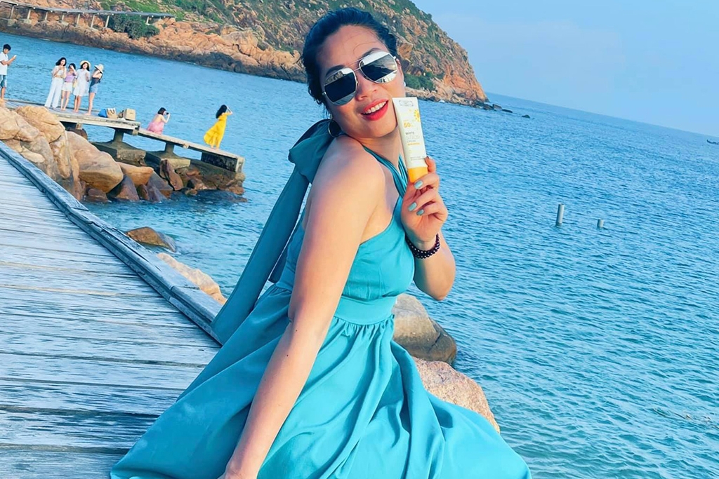 Đi Biển Dùng Kem Chống Nắng SPF Bao Nhiêu Phù Hợp?