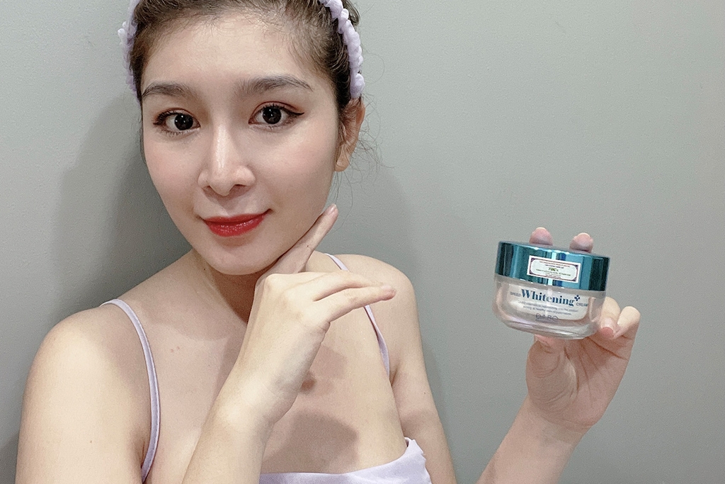 Hot Girl Thiên Ân: Review Kem Dưỡng Trắng Da Dabo Speed Whitening - Up