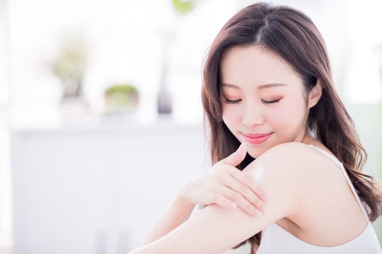 13 kem dưỡng trắng da body sáng bật tông yên tâm không phải kem trộn