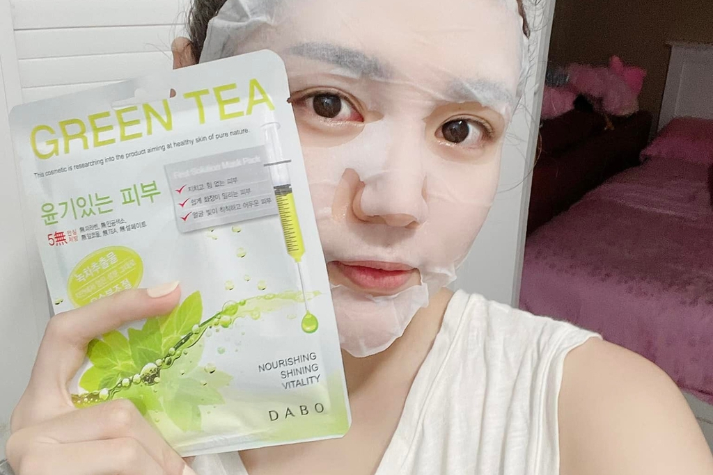 7 mặt nạ trị mụn được chị em phái đẹp đánh giá cao