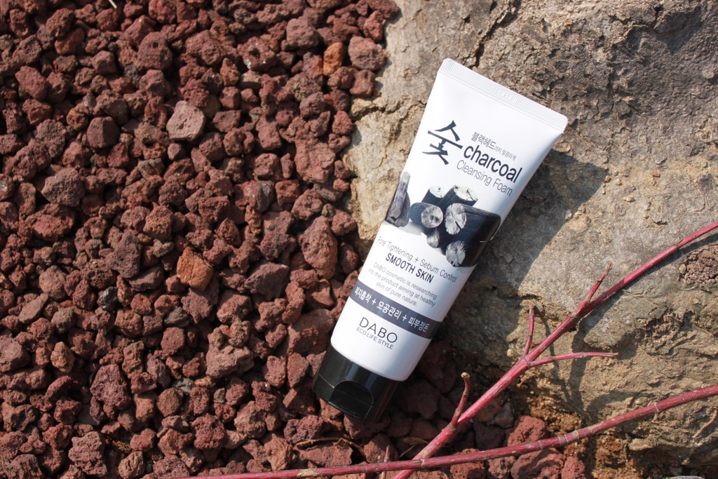 Top 3 sữa rửa mặt thải độc tốt cho làn da của bạn hiện nay