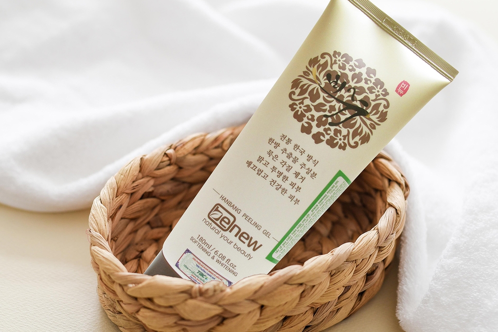 Tẩy tế bào chết body cho da khô lành tính