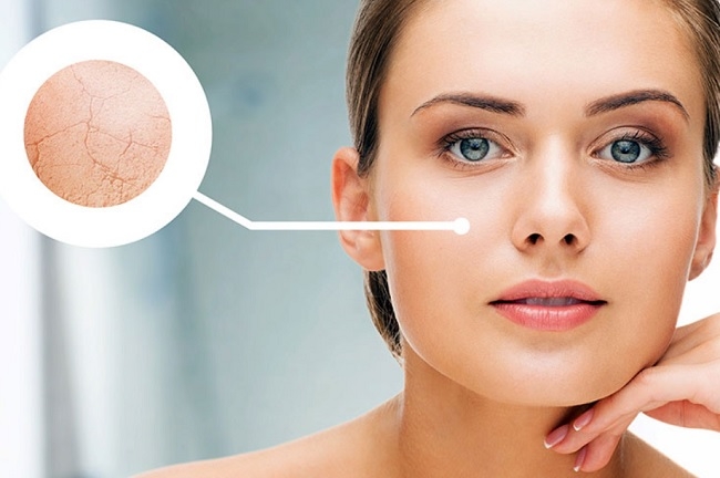 Top 15 sữa rửa mặt dành cho da khô được chuyên gia đề xuất 2021