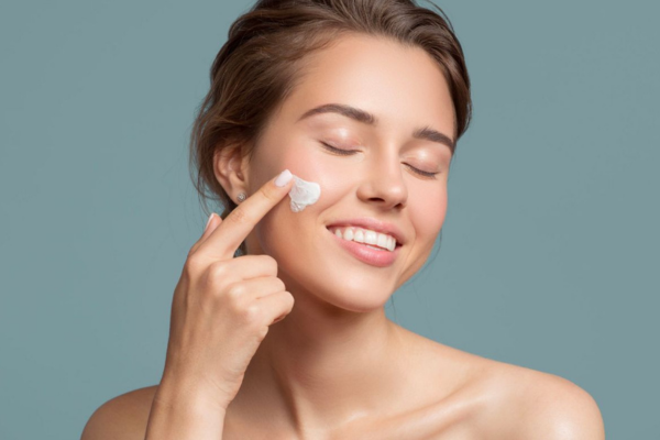 TUYỆT CHIÊU SKINCARE CHO DA THƯỜNG CHỈ TỐN 5 PHÚT MỖI NGÀY