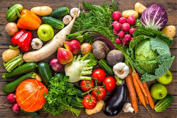 Rau Củ và Hoa Quả Tác Động Thế Nào Đến Việc Chăm Sóc Da