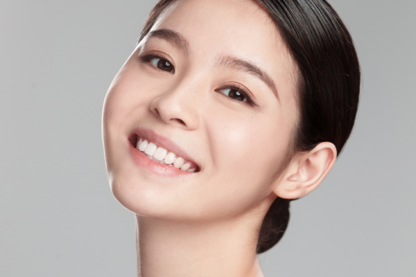 Panthenol Giúp Phục Hồi Da Như Thế Nào?