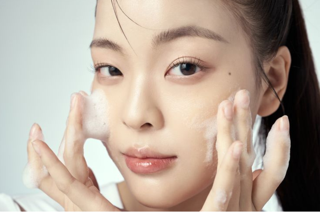 Một Ngày Nên Rửa Mặt Bao Nhiêu Lần? Càng Nhiều Chưa Chắc Càng Sạch