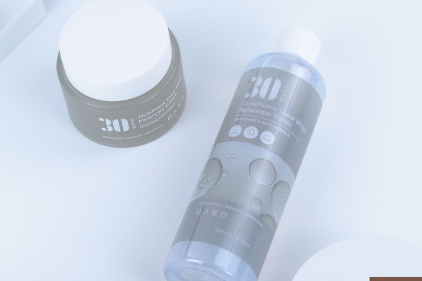 Đánh Giá Bộ Toner và Kem Glutathione Snow White Melanope Trong 30 Days Solution !!!