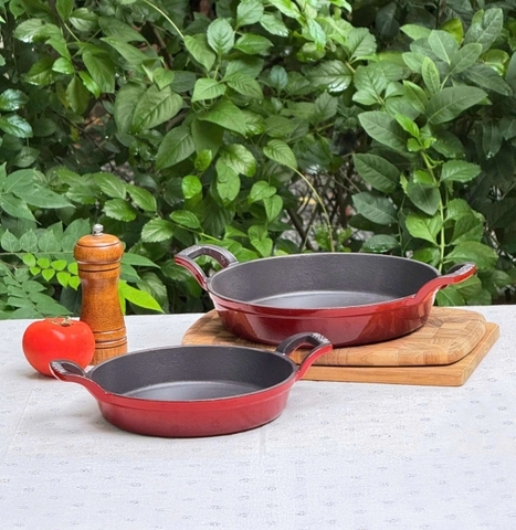Chảo gang 2 tay cầm Oceno 24cm màu đỏ
