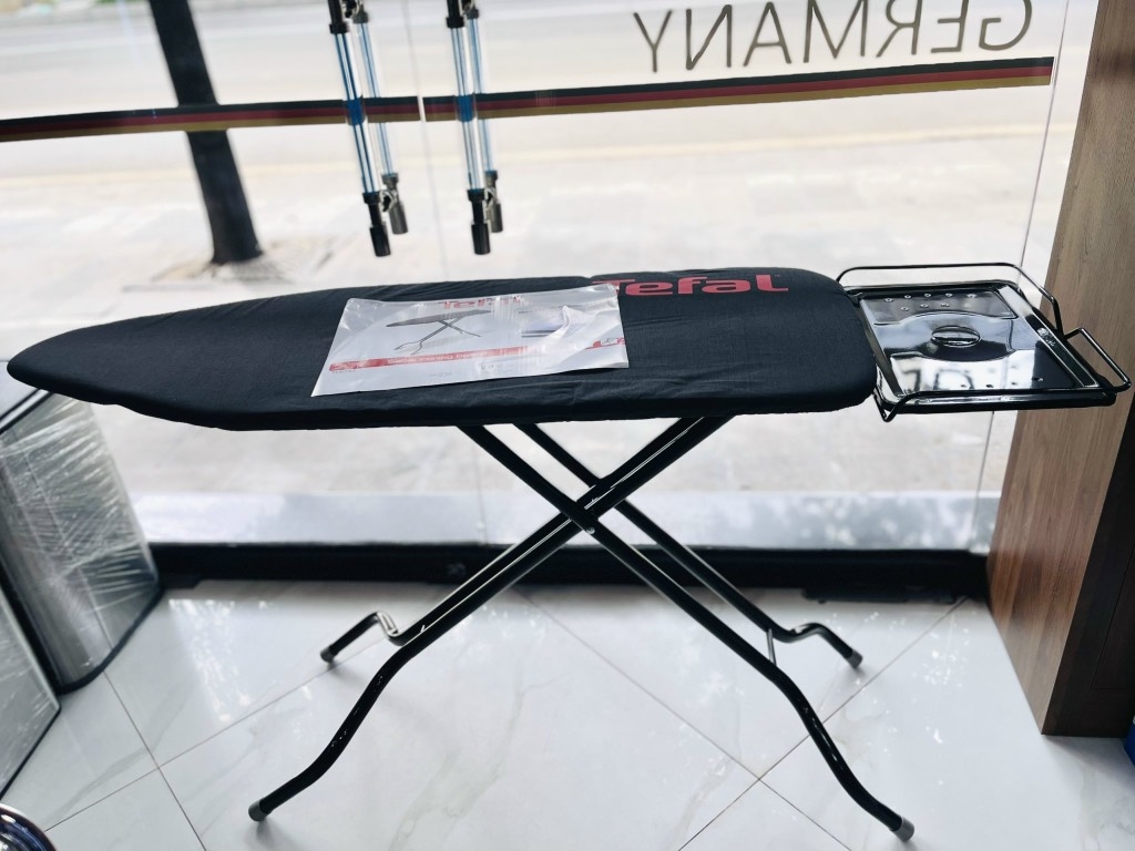 Cầu là đứng Tefal TI3010E0