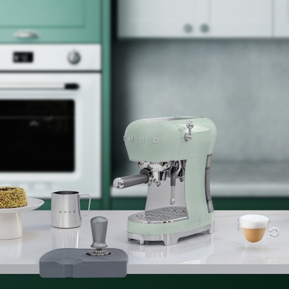 Máy pha cafe SMEG ECF02PGEU Pastel Green màu xanh bạc hà