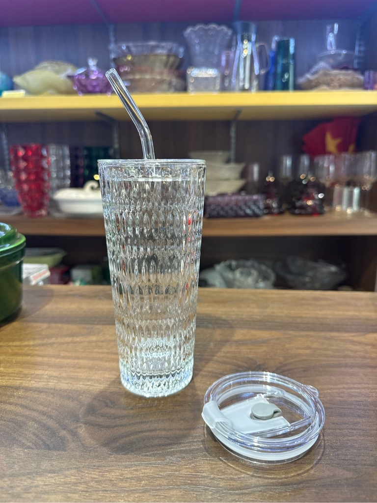 Cốc thủy tinh cao kèm ống hút Crista 500ml màu trắng vân sọc (tặng nắp nhựa chống tràn)( tách) 60243-W