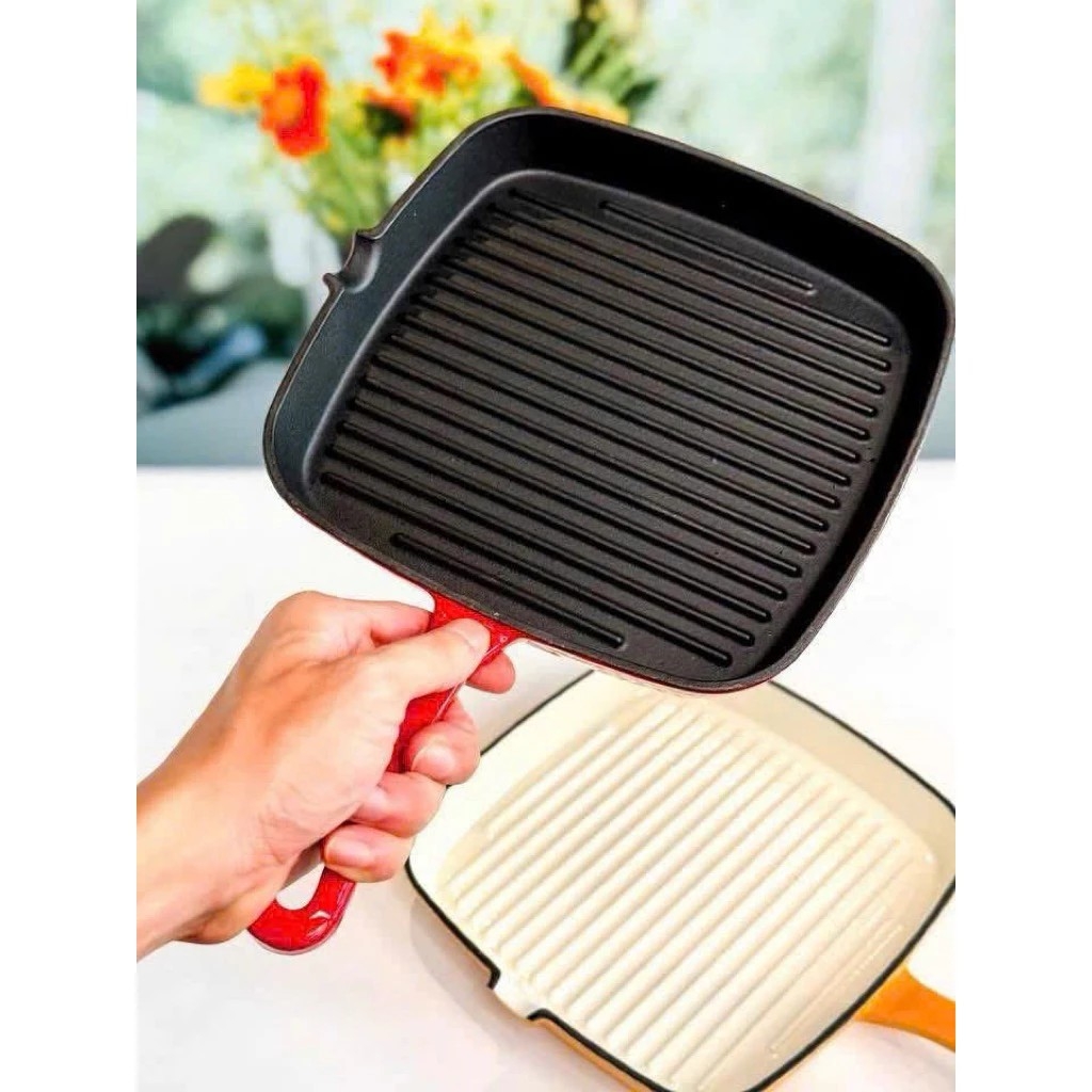 Chảo gang nướng Cuisinart vuông 22cm màu đỏ 1 tay cầm (010203220005)