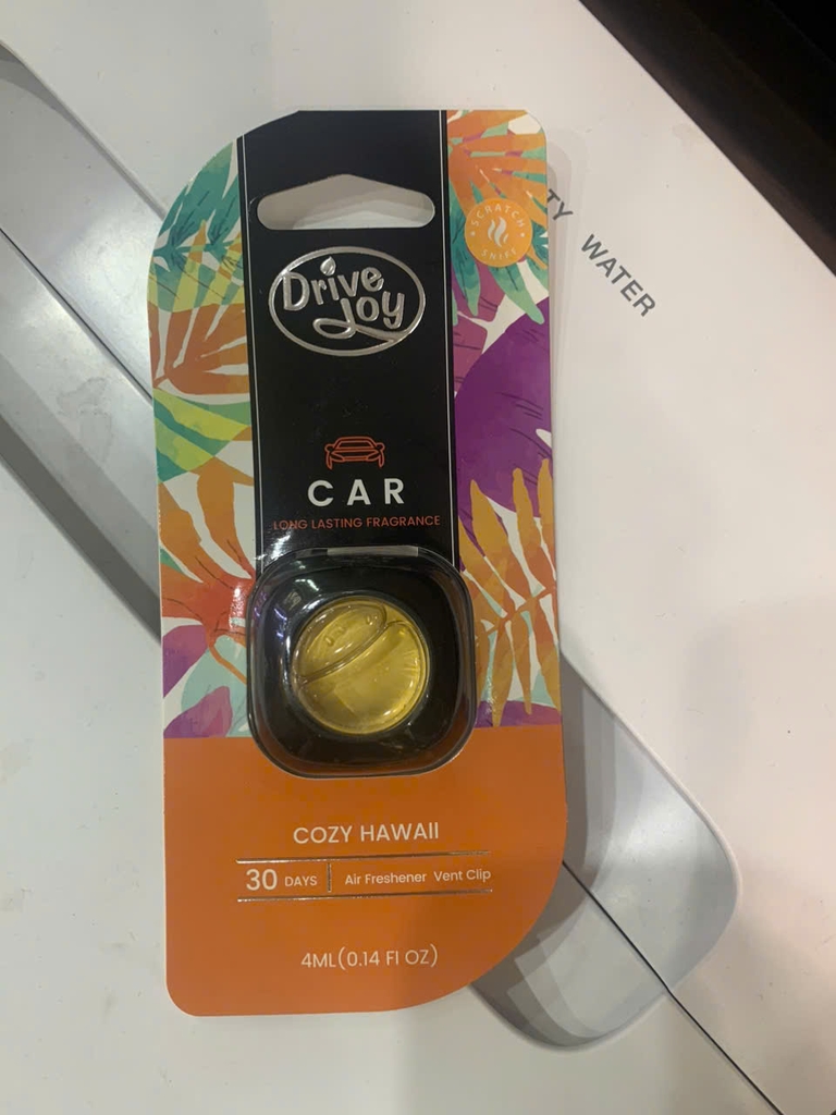 Tinh dầu nước hoa ô tô hiệu Drive Joy hương Hawaii ấm áp 4ml (màu vàng)