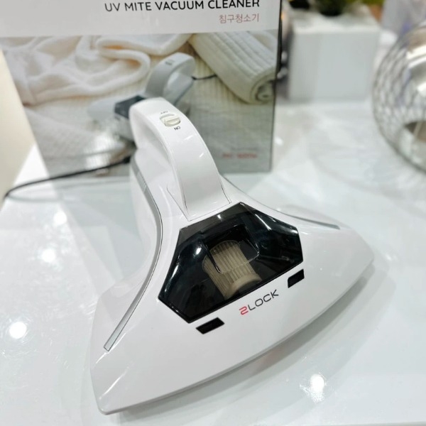 Máy hút bụi ga giường 2Lock MC-300W màu trắng