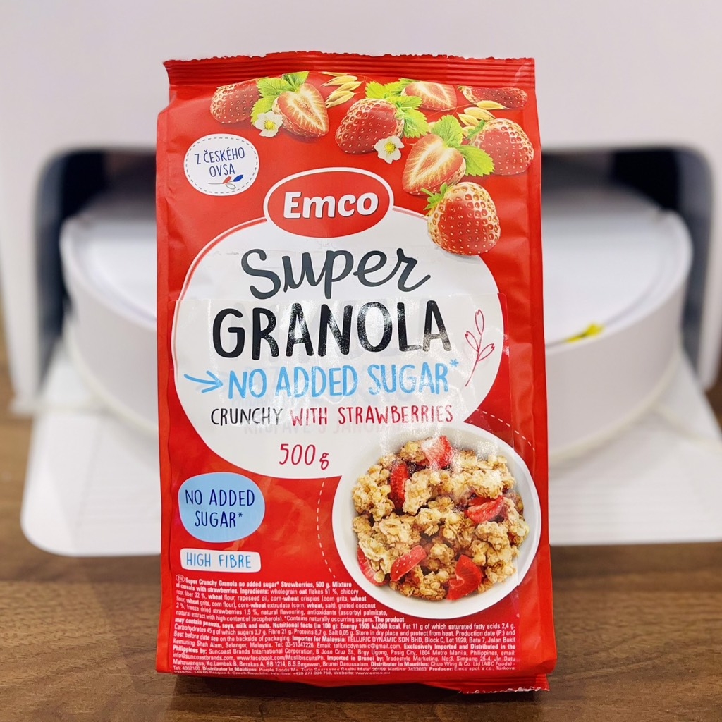 Ngũ cốc Emco Super Granola Protein vị dâu màu đỏ 500gr 1352040
