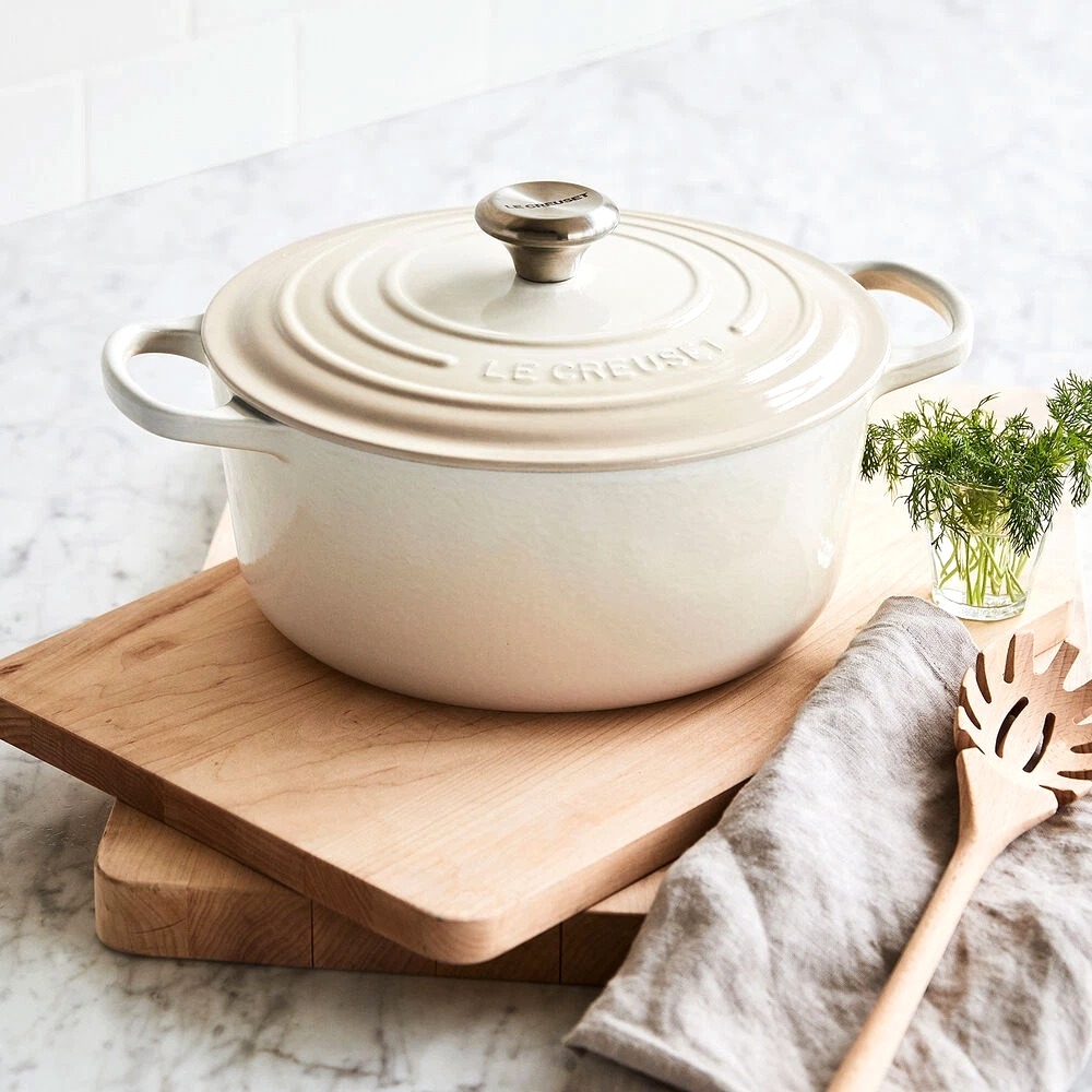 Nồi gang Le Creuset 26cm 5,3L màu kem (21177 26 71 64430)