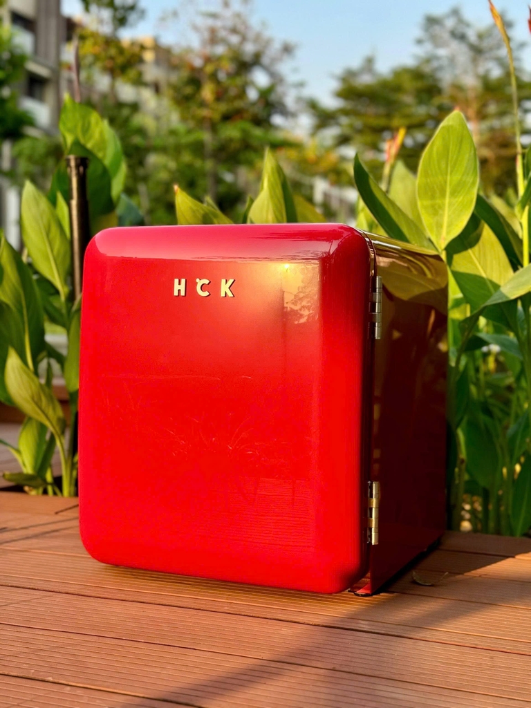 Tủ lạnh mini retro HCK BC-46R 48L màu đỏ cánh kín