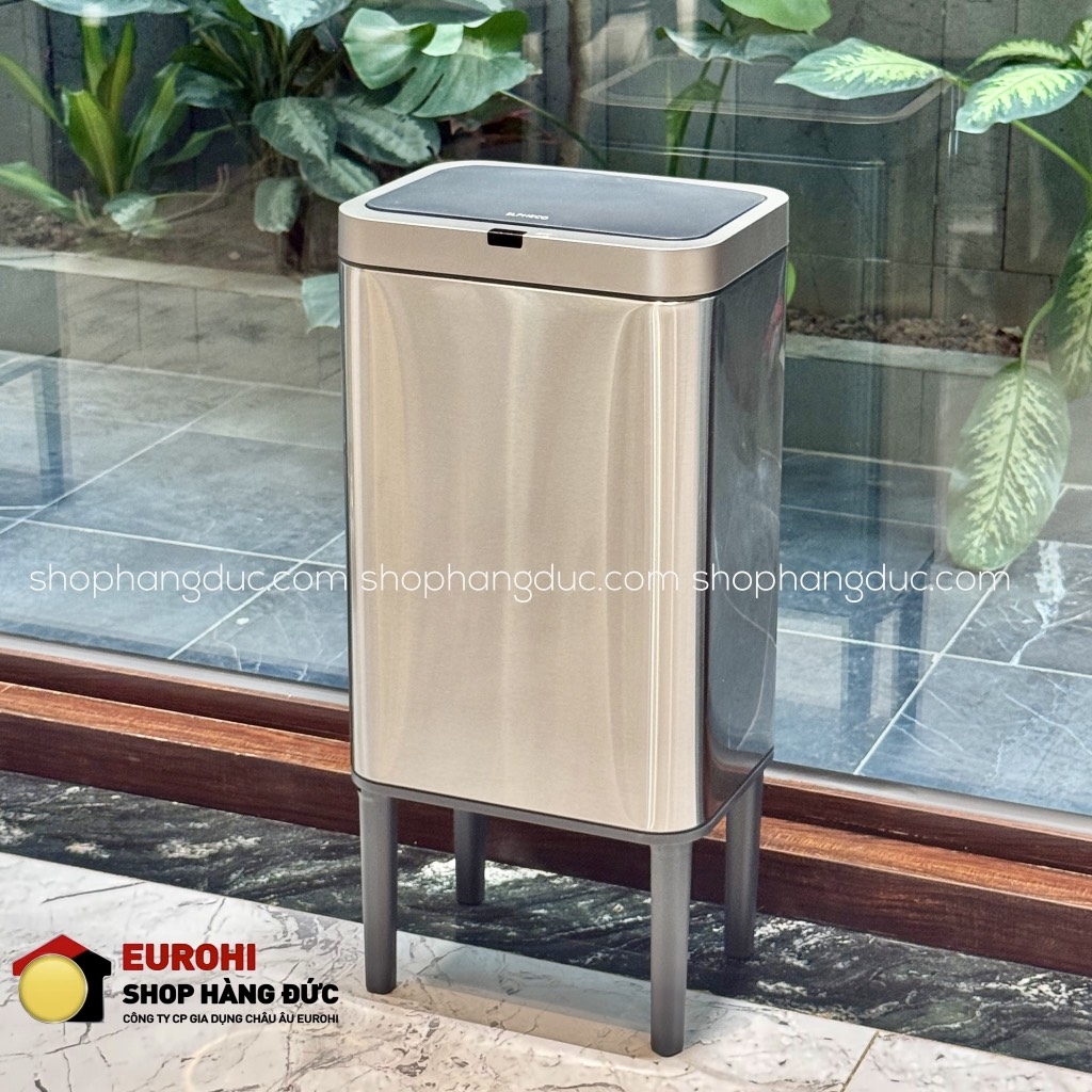 Thùng rác cảm biến Elpheco 20L có chân màu inox (ELPH6604L Silver)