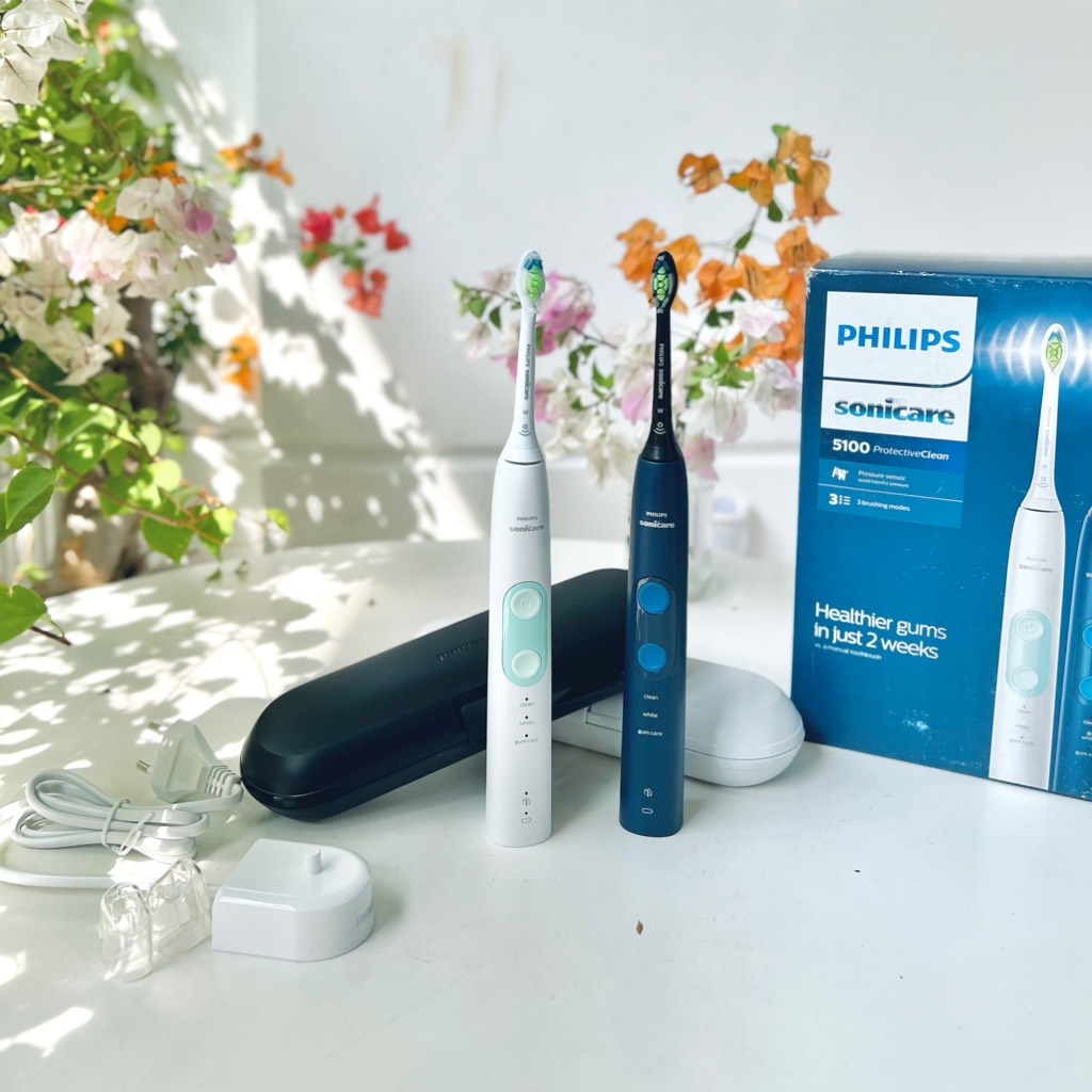 Cặp bàn chải đánh răng điện Philips Sonicare 5100 HX6851/57