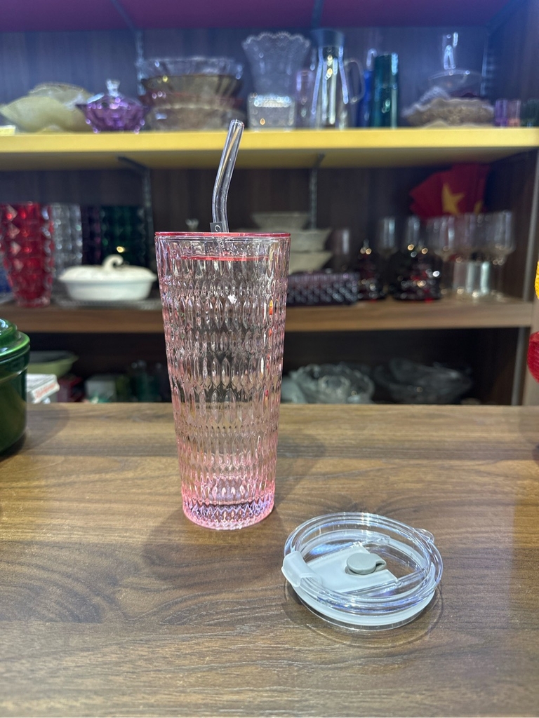Cốc thủy tinh cao kèm ống hút Crista 500ml màu hồng vân sọc (tặng nắp nhựa chống tràn)( tách) 60243-P