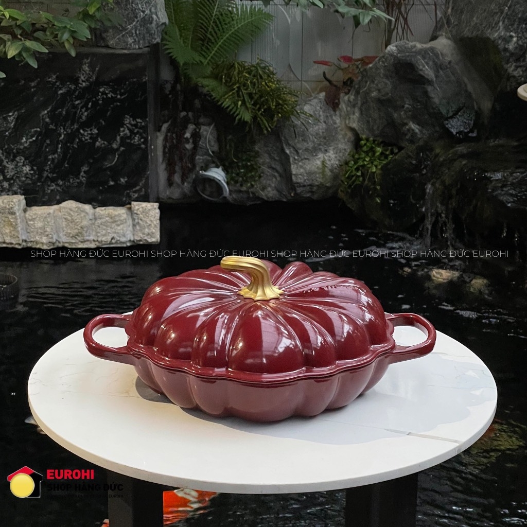 Nồi chảo bí ngô Le Creuset Rhone 28cm 2.5L màu đỏ mận (21338 28 94 94441)