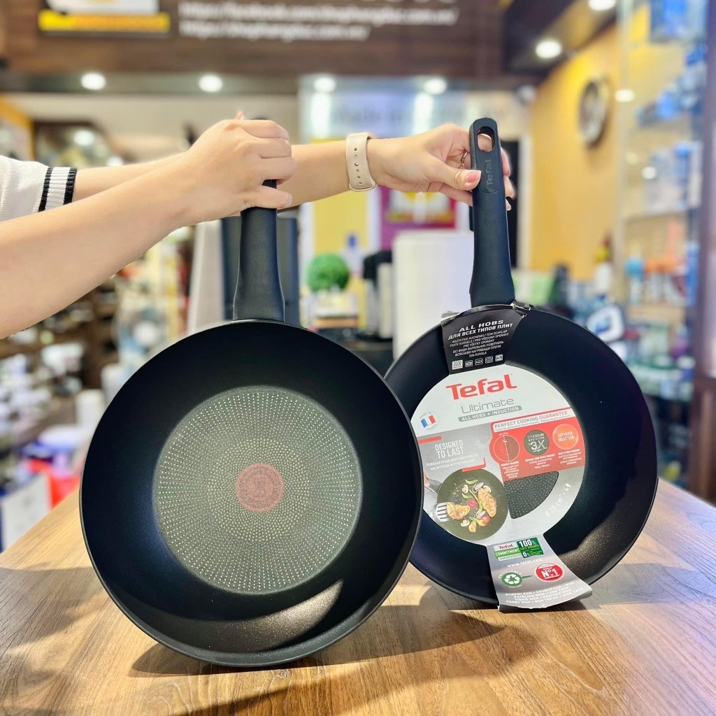 Chảo chống dính sâu lòng Tefal Ultimate 28cm