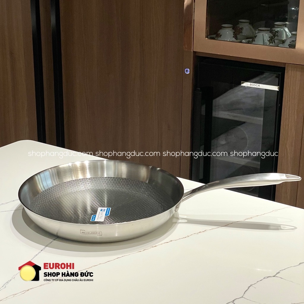 Chảo chống dính vân tổ ong Michelangelo Diamond Plus 26cm