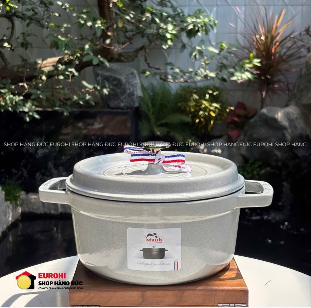 Nồi gang Staub White Truffle 20cm 2.2L trắng xám (11020107)