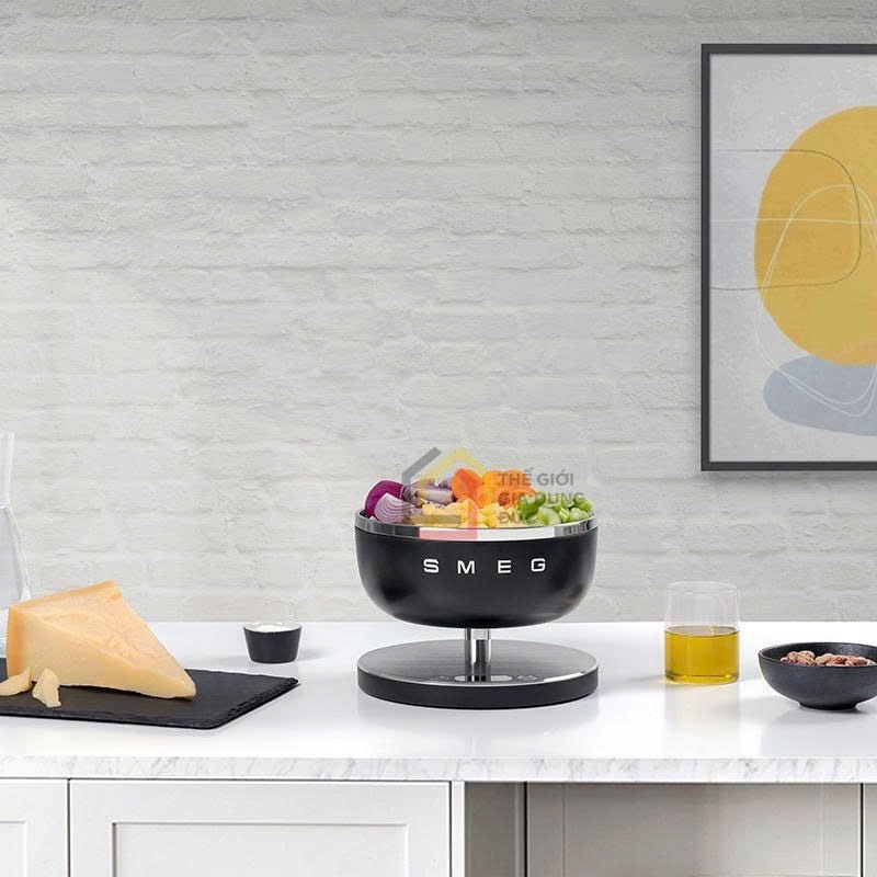 Cân điện tử Smeg 50's Style KSC01BLMWW