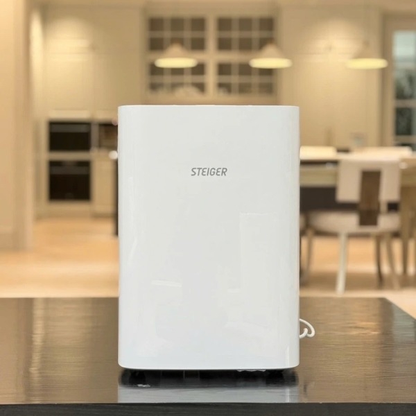 Máy hút ẩm Steiger STG - 836DW 36L/ngày