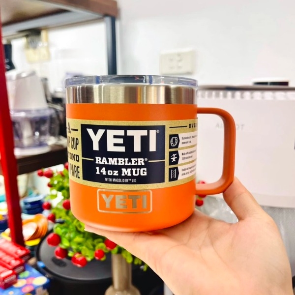 Cốc giữ nhiệt Yeti Rambler 14oz có quai màu cam
