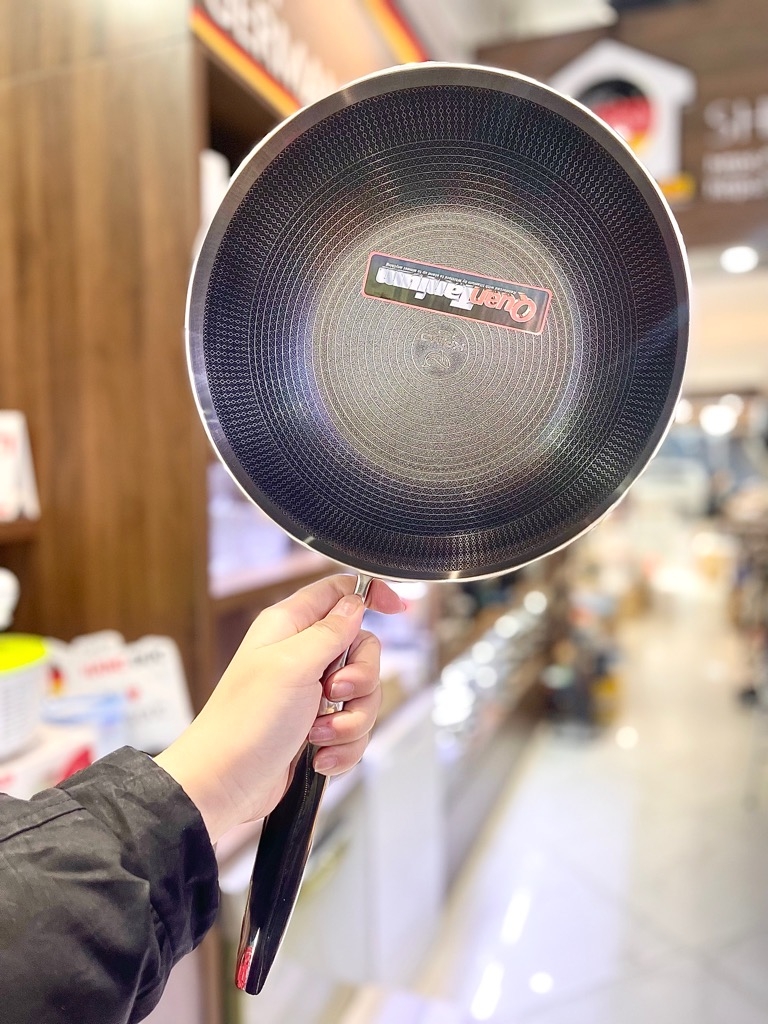 Chảo inox chống dính hoa văn nổi Kaiyo Tri-Ply sâu lòng 24cm