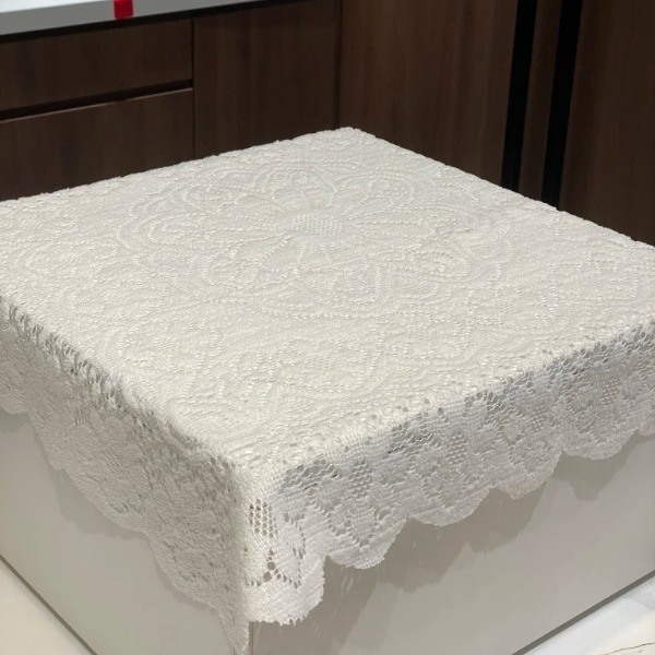 Khăn trải bàn ren màu kem 60x60cm (33653)