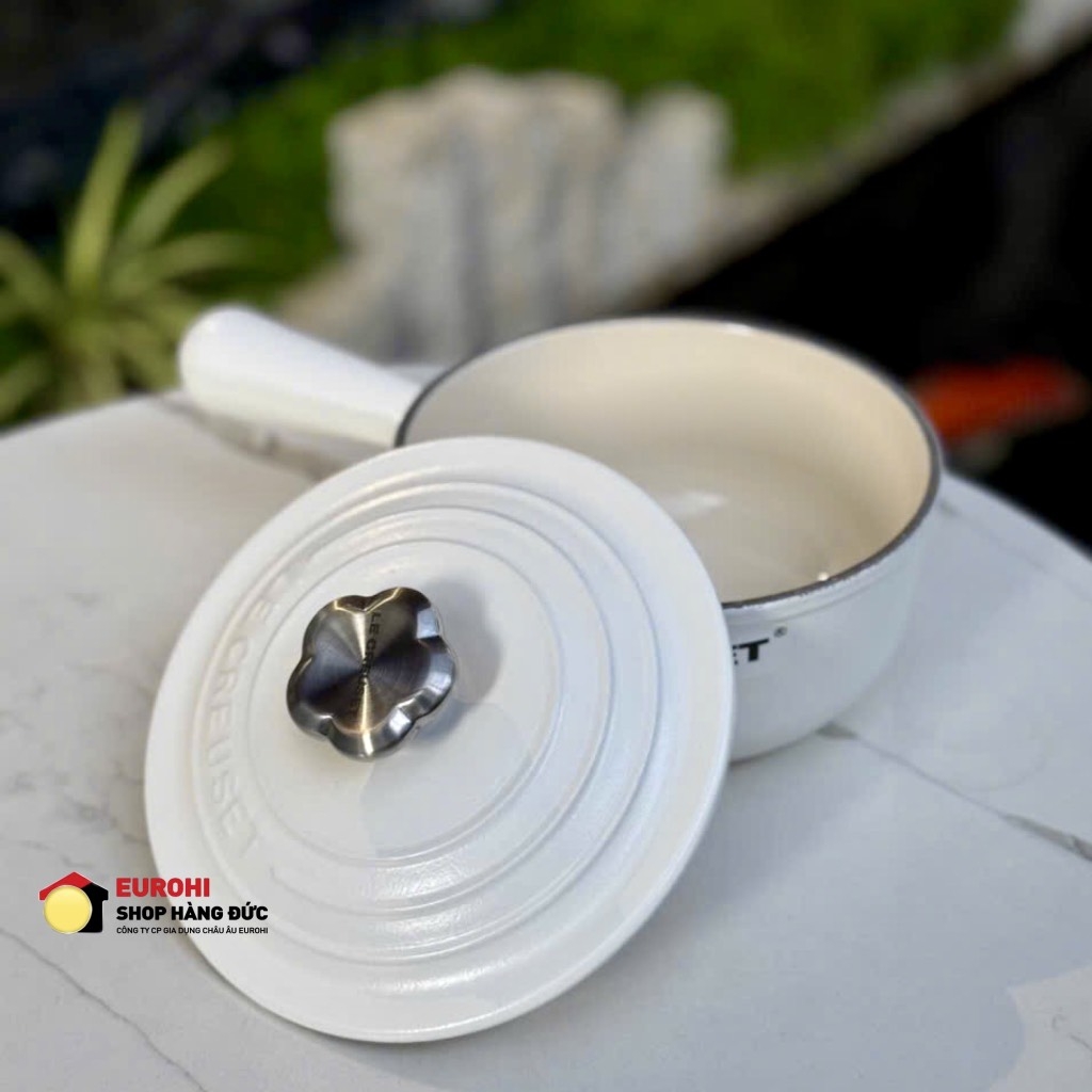 Quánh Le Creuset 16cm 1L màu trắng (21007 16 43 14444)