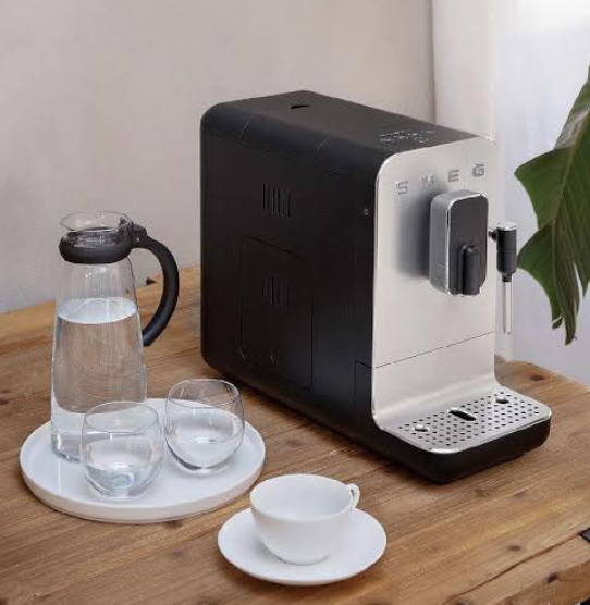 Máy pha cafe SMEG BCC12BLMEU – Màu đen