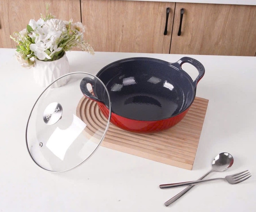 Chảo gang có nắp kính Gkoch 25cm EW-04B màu đỏ