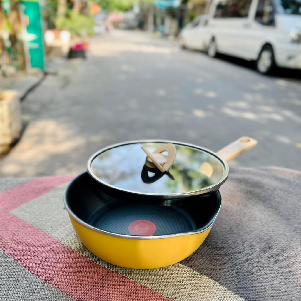 Chảo sâu lòng Tefal One Pick Pot Pan 22cm màu vàng có nắp