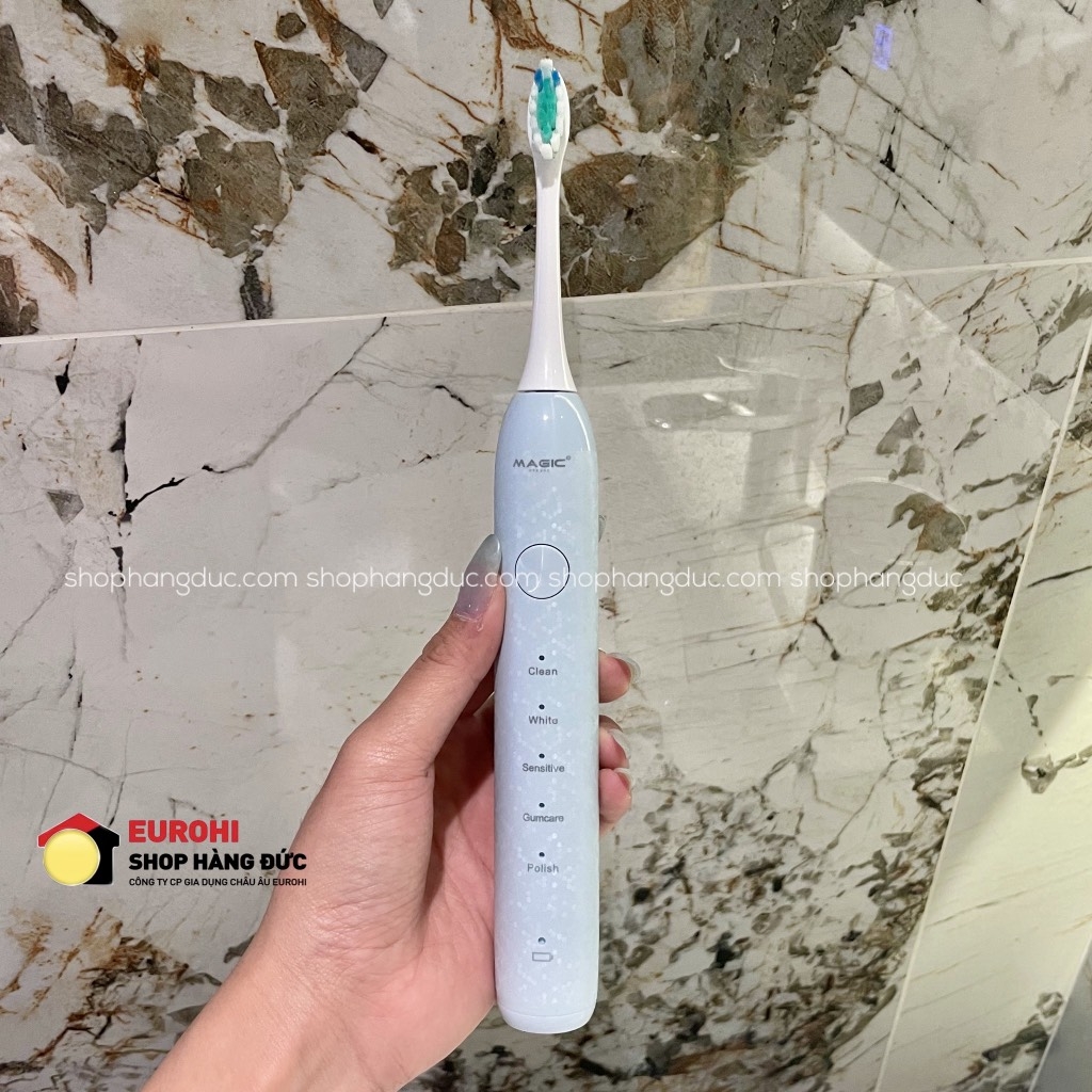 Bàn chải điện Magic B26 màu xanh