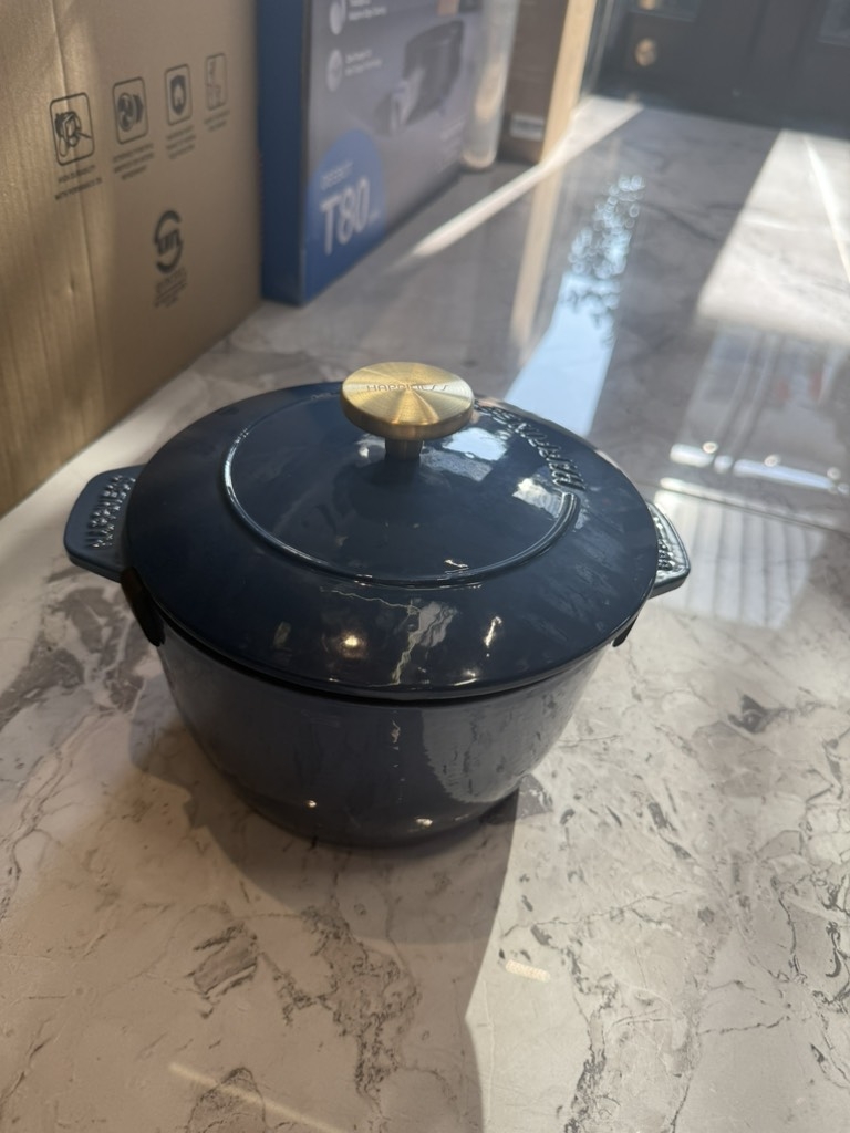 Nồi gang Happiness 20cm màu xanh dương (20-21)
