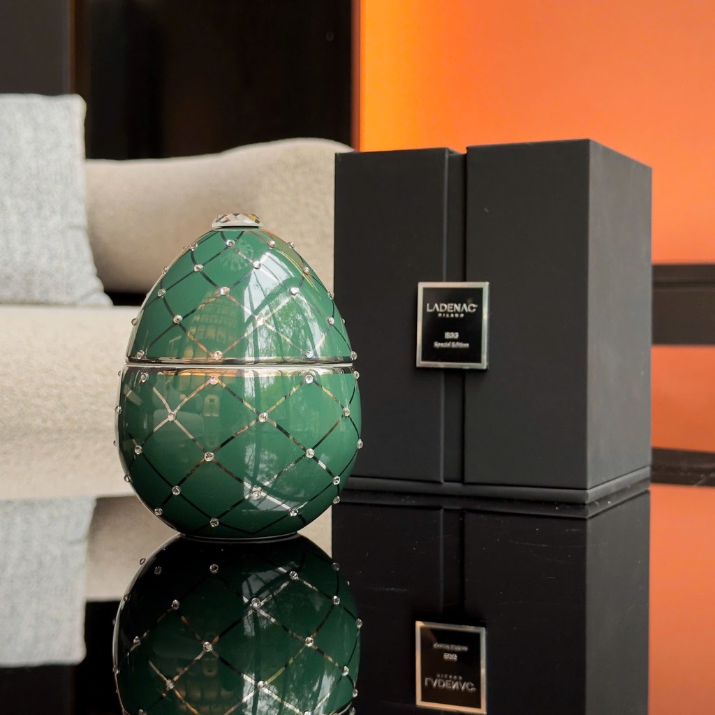 Nến thơm cao cấp Ladenac Milano 220gr màu xanh lá