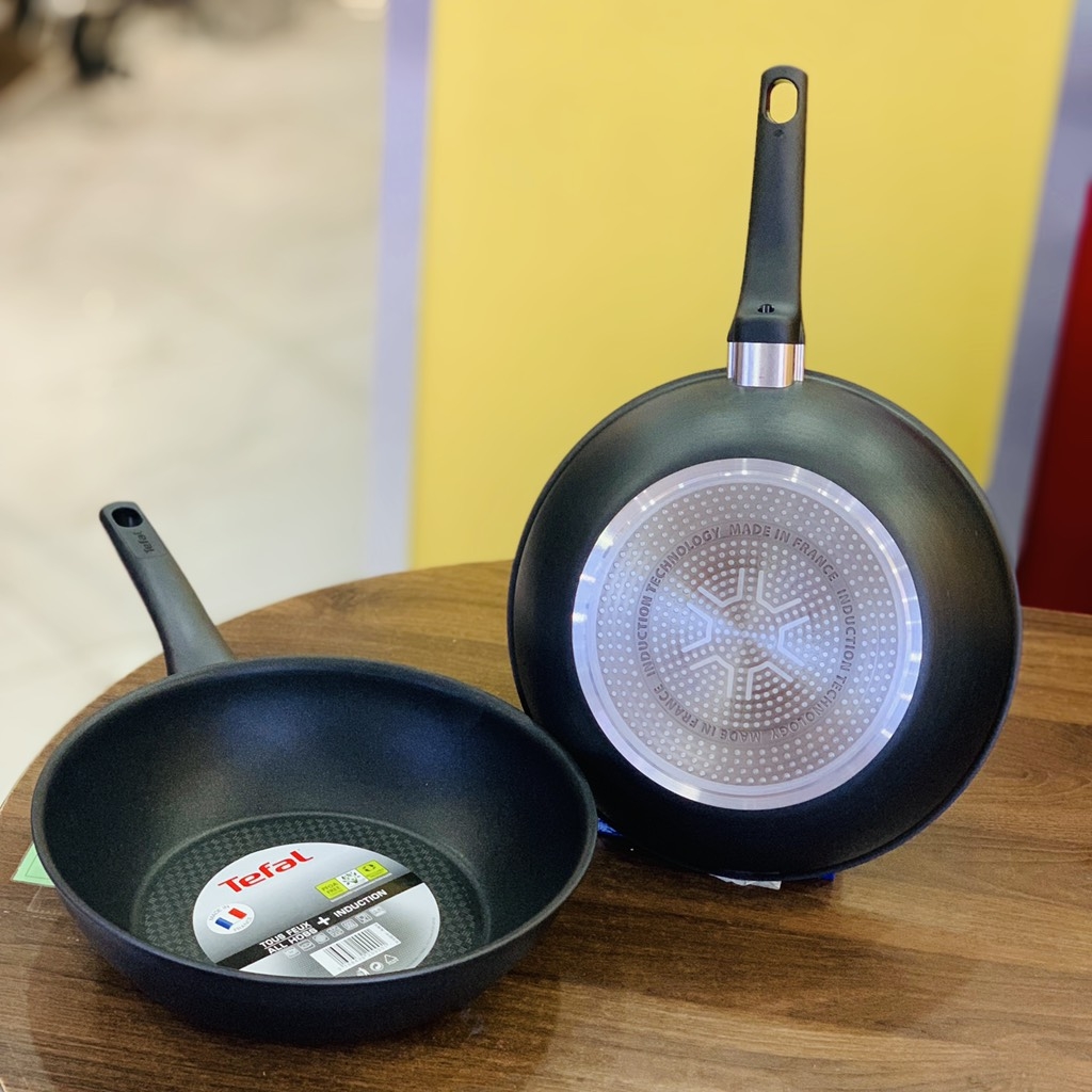 Chảo sâu lòng Tefal Titanium 28cm