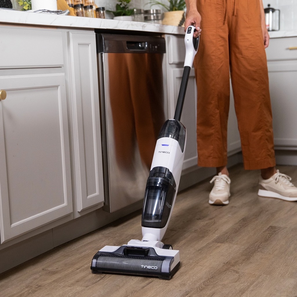 Máy hút bụi lau sàn không dây Tineco iFloor 2 Max