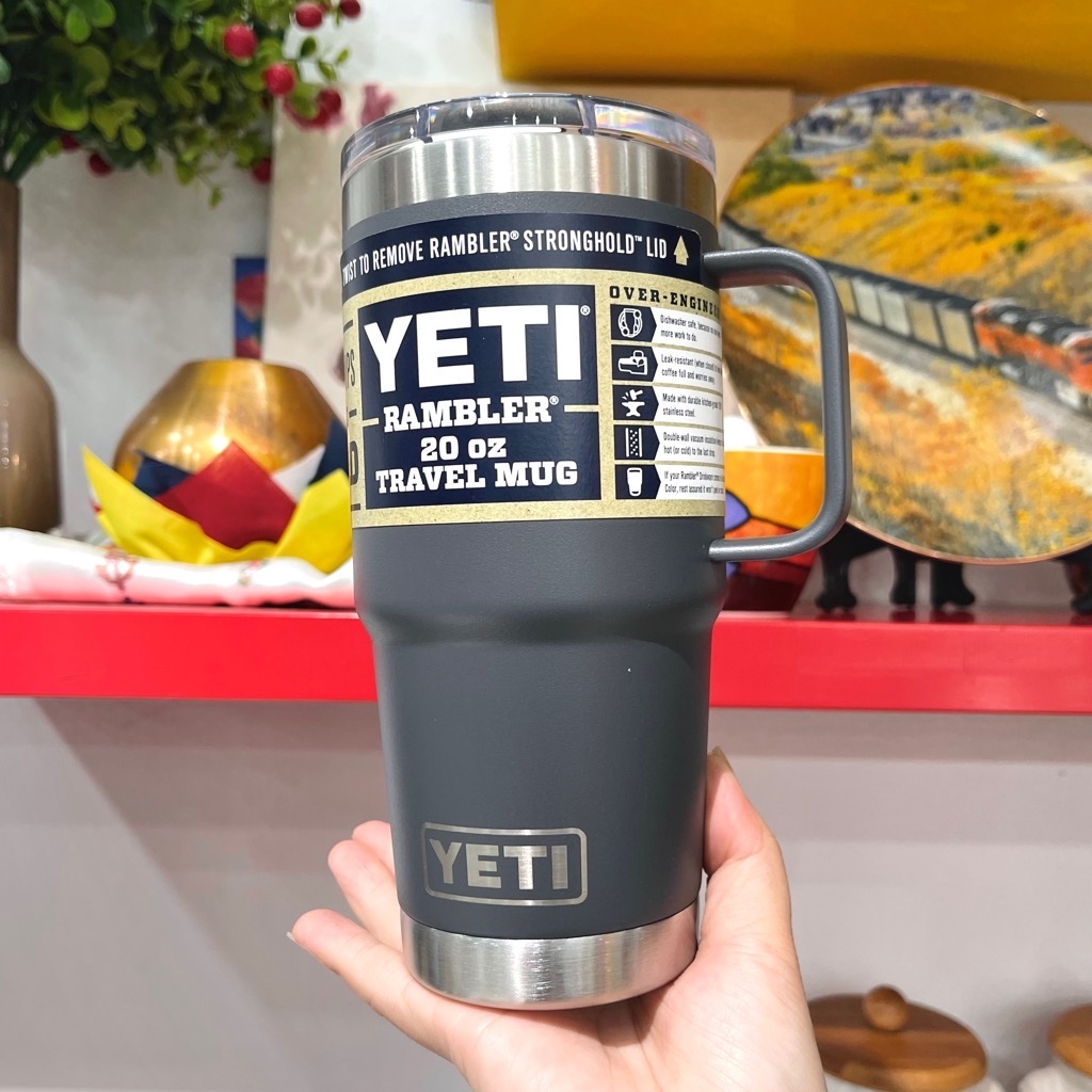 Cốc Yeti Rambler 20oz có quai màu xám