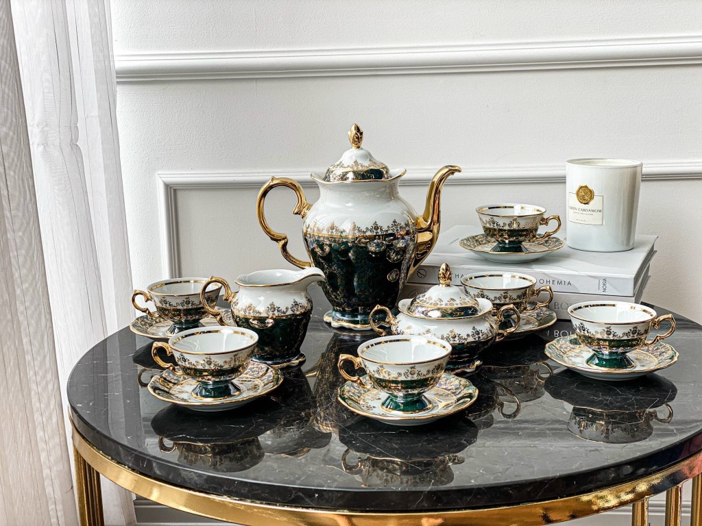 Bộ trà sứ Tiệp Royal Czech Porcelain hoa dây vàng xanh lá