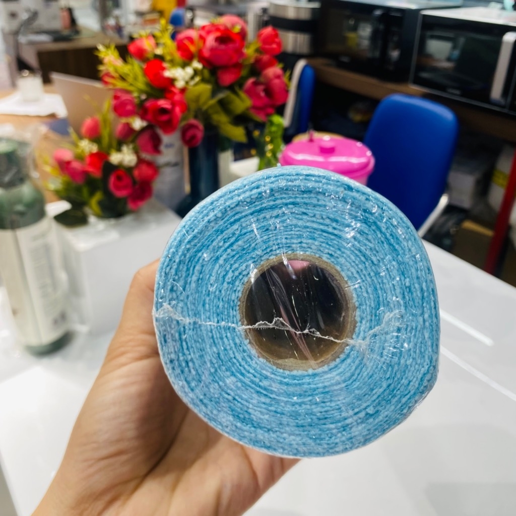 Khăn lau bếp đa năng màu xanh dương 25*25 30tờ/cuộn